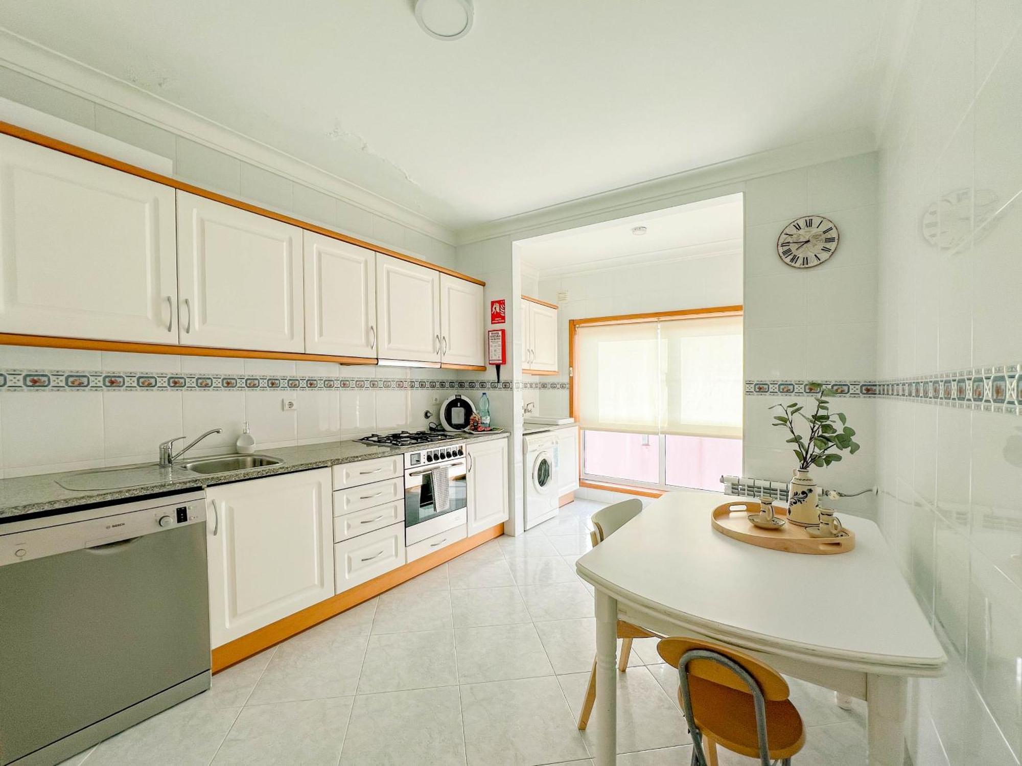 Comfortable Apartment In Viana Do Castelo Exterior photo